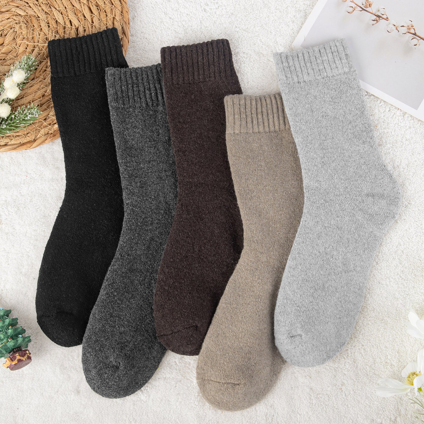 Loritta Womens Merino Wool Socks Thick Knit Warm Cushion Wool Socks for Women(5 Pairs)