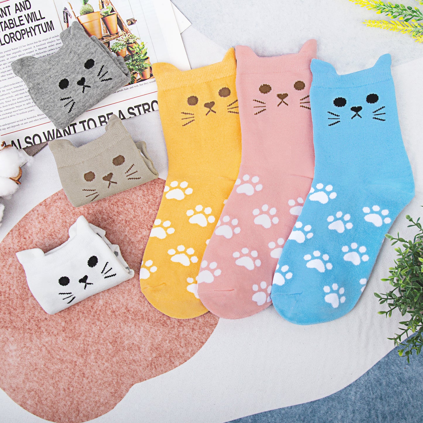Loritta Womens Cute Socks Dog Cat Novelty Animal Socks Girl Cartoon Cotton Casual Crew Funny Socks Gifts