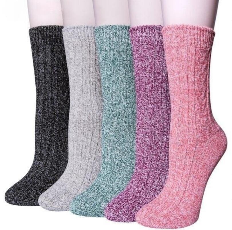 Pack of 5 Womens Winter Socks Warm Thick Knit Wool Soft Vintage Casual Crew Socks Gifts
