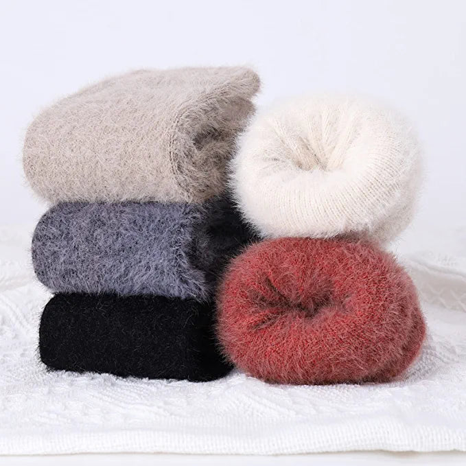 Loritta 5 Pairs Thick Wool Socks for Women Winter Warm Soft Socks