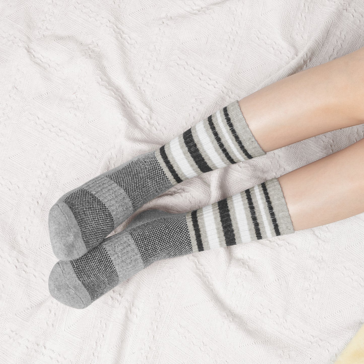 Loritta Wool Hiking Socks for Women Thermal Winter Warm Boot Work Cushion Socks 10 Pairs