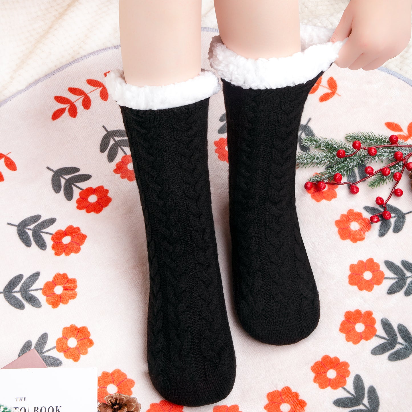 Loritta 2 Pairs Women Slippers Socks Thick Soft Inter Socks